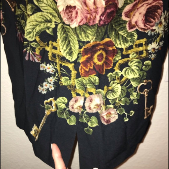 Authentic Dolce & Gabbana Floral Pencil Skirt - Picture 5 of 8